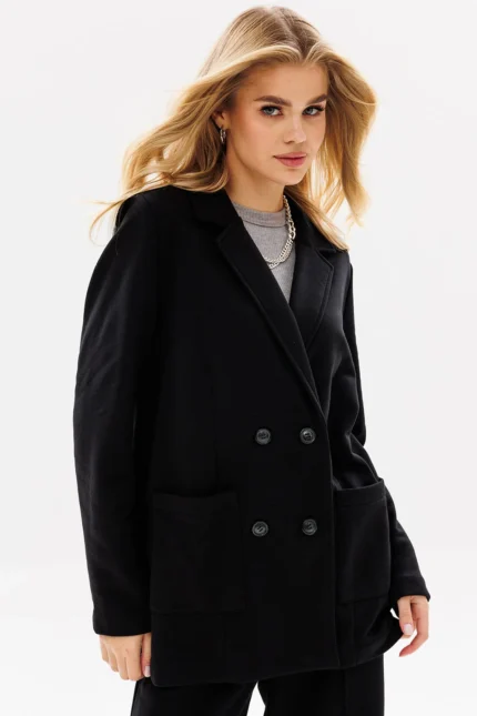 Классический двубортный жакет