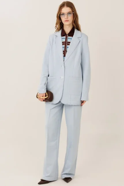 Костюм с классическим жакетом и брюками