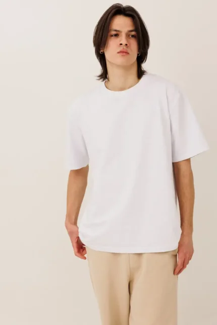 Мужская оверсайз футболка с фактурной вышивкой