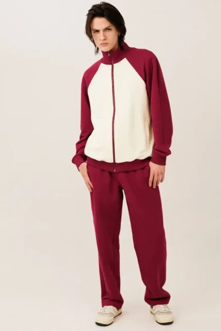 Костюм двухцветный на молнии